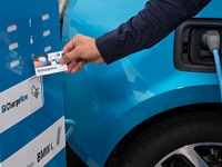【BMW i3 改良新型】公共充電サービス「チャージナウ」導入…普通充電利用料は永久無料 画像