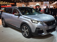 【パリモーターショー16】プジョー 5008 新型、MPVからSUVへ変身 画像