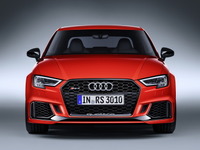 【パリモーターショー16】アウディ RS3セダン、専用外装が高性能を主張 画像