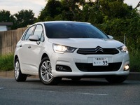 【シトロエン C4 試乗】輸入車で一番安いクリーンディーゼル搭載車…中村孝仁 画像