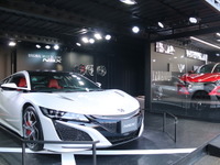 【F1 日本GP】NSX 新型がGPスクエアに登場、VR体験コーナーも設置 画像