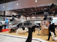 【国際航空宇宙展16】陸軍仕様のティルトローター機、V-280バロー の開発進む 画像
