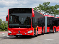メルセデスベンツの新型連節バス、シターロG を日本導入 画像