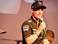 チームを離れるのは悲しい…ポル・エスパルガロ【ヤマハMotoGPファンミーティング】 画像