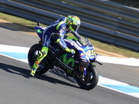 【MotoGP 第15戦日本】ロッシが大逆転でポールポジションを獲得、マルケスは不運に泣く 画像