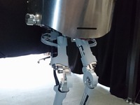 【ロボットウィーク16】ザクと呼びたい、二足歩行型パワードスーツ「MS-04」 画像