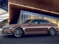 BMW 7シリーズ、西日本限定1台の特別仕様を発売…極上のインテリア空間 画像