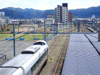 駅で「多言語音声翻訳システム」活用、外国人を案内---JR西日本が実証へ 画像