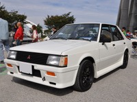 【NAGOYA CLASSIC CAR MEETING 16】逆輸入のランタボ2000や初代ファミリアクーペ…希少車ずらり 画像