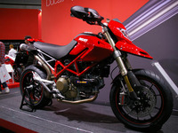 【東京モーターサイクルショー07】写真蔵…ドゥカティ 画像