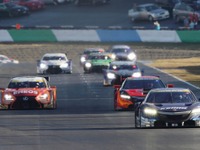 【SUPER GT 最終戦】史上初の2日間連続決勝レースでタイトル決定へ 画像