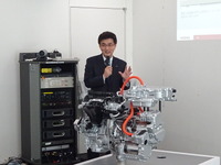 【日産 ノートe-POWER】開発者「ラクで新感覚の運転操作」 画像