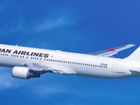 JAL、航空事業低調で減収減益　2016年4-9月期決算 画像