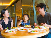 遊園地に天然温泉…レースだけではない鈴鹿サーキットの楽しみ方 画像