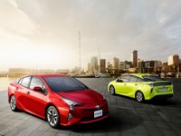 新車販売総合、プリウス 首位返り咲き 10月車名別 画像