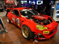 【SEMAショー16】トヨタ 86 にフェラーリV8エンジン搭載…プロジェクト完成 画像