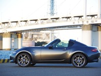 【マツダ ロードスターRF】国産「デートカー」復活…エレガントさと開放感を両立、324万円から 画像