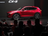 【ロサンゼルスモーターショー16】マツダ CX-5 新型…日本の美意識を造形に［詳細画像］ 画像