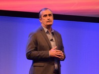 【ロサンゼルスモーターショー16】インテルCEO「自動運転車のデータ量は1日4000GB」 画像
