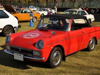 【クラシックカーフェスティバルin北本きくまつり16】トヨタは パブリカ コンバーチブルや 2000GT など 画像