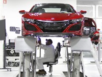 【ホンダ NSX 新型】職人技と先進技術融合の専門工場［動画レポート］ 画像