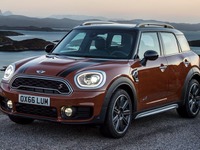 【ロサンゼルスモーターショー16】MINI クロスオーバー 新型、機能性追求のインテリア 画像