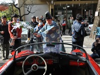 谷保天満宮旧車祭2016を開催…神社にクラシックカーが勢ぞろい 画像