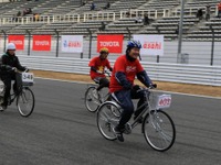 ママチャリ7時間耐久、各種特別プログラムを実施 1月7日、富士 画像