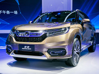 【広州モーターショー16】ホンダの新型SUV、アヴァンシア 発売…2.0ターボは272馬力 画像