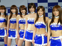TEAM KAWAMURA レースクイーン…写真蔵 画像