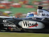 「引退も考えた」やっと勝利のハッキネン 画像