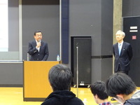 ホンダ 八郷社長「夢にチャレンジを」…早稲田大で出張授業 画像