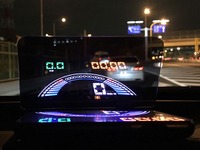 OBD II&GPS対応HUD発売、フロントガラスにスピードメーターを表示…7999円 画像