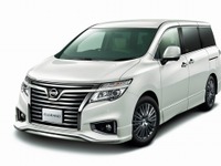 日産 エルグランド に特別仕様、ホワイトレザーシート装備や安全性向上など 画像
