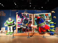「TOY STORY」「CARS」…ピクサーの世界観を二子玉川で体感、写真もOK　12月21日から 画像