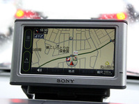 【ソニー ナブ・ユー 使ってみた】加速度センサを内蔵 画像