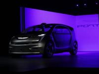 【CES 2017】クライスラー、自動運転EVコンセプトを初公開…レベル3~4 画像