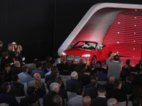 アウディ世界販売、3.8％増の187万台…記録更新　2016年 画像