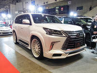 【東京オートサロン2017】ワイド＆ローか、リフトアップか…国産クロカンのエレガンスとマッチョ度 画像