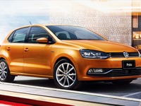 VW ポロ、ナビ付特別限定車2モデルを発売…生産40周年記念車など 画像