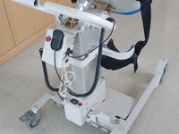 ZMP、韓国製移乗アシストロボットのテスト販売を開始 画像