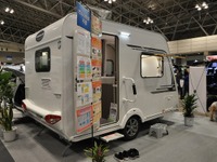 【キャンピングカーショー2017】日本の駐車事情にマッチしたキャンピングトレーラー…インディアナ・RV 画像