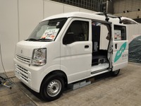 【キャンピングカーショー2017】軽キャンの防災＆オフィスカー…キャンパー鹿児島 画像