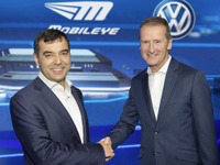 VW、モービルアイと提携…自動運転車の技術を開発へ 画像