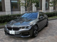 自動車の音声操作はどこまでできるようになった?…BMW 740e を試す 画像