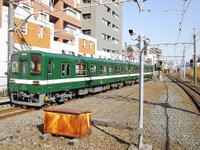 昭和の試験色＆標準色が彩る東武亀戸線 画像