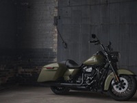 ハーレーダビッドソン、ニューモデル「ロード・キング・スペシャル」を販売開始 画像