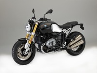 BMWモトラッド、R nineT 2017年モデルを発売…アジャスタブル倒立フォーク採用 画像