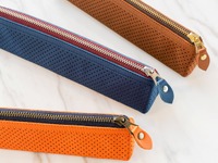 レクサス LFA のシートレザーを使ったペンケース、限定色を3月3日より発売 画像