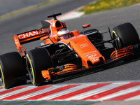 【ホンダF1】マクラーレン・ホンダ、2日目は別のトラブルに見舞われ満足に走行できず 画像